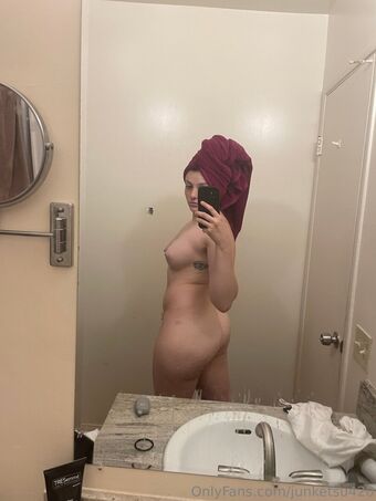 junketsu420 Голые слитые фото OnlyFans 9