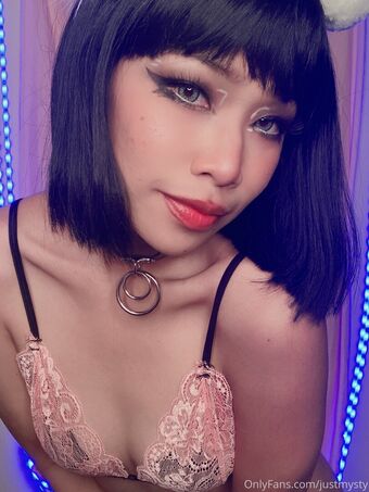 justmysty Голые слитые фото OnlyFans 11