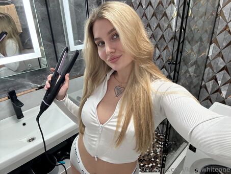 kamiwhiteone Голые слитые фото OnlyFans 16