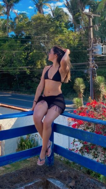 Karla Hellen Голые слитые фото OnlyFans 2