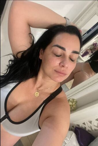 Karlucy Голые слитые фото OnlyFans 1