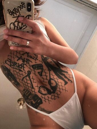 karryray Голые слитые фото OnlyFans 4