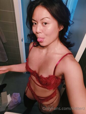 katwaii Голые слитые фото OnlyFans 13