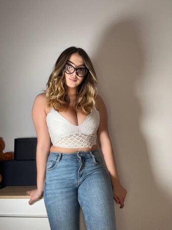 KellyMathews Голые слитые фото OnlyFans 6