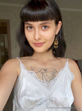 kerrysky Голые слитые фото OnlyFans 9