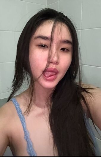 khosasih Голые слитые фото OnlyFans 13