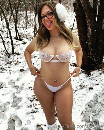 killzoe Голые слитые фото OnlyFans 36