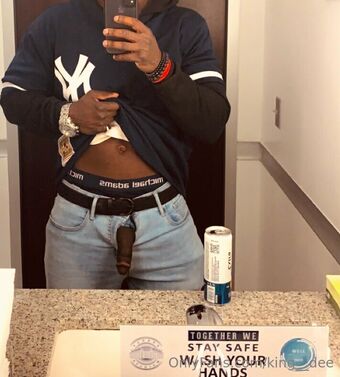 king__dee Голые слитые фото OnlyFans 9