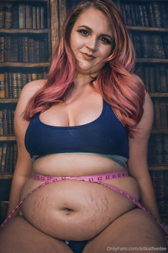 kinkycurvykat