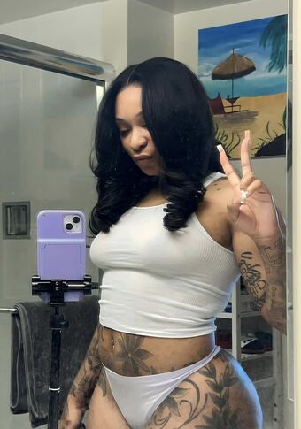 knzilou Голые слитые фото OnlyFans 10