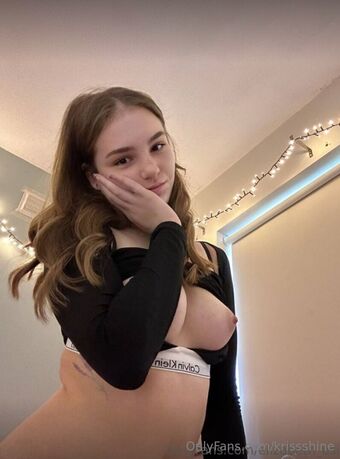 krissshine Голые слитые фото OnlyFans 40