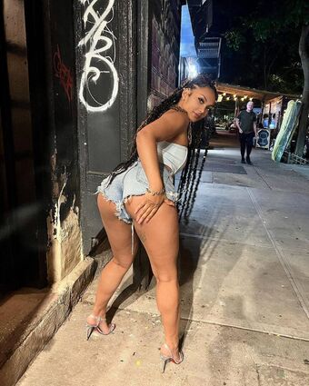 Kriz Голые слитые фото OnlyFans 4