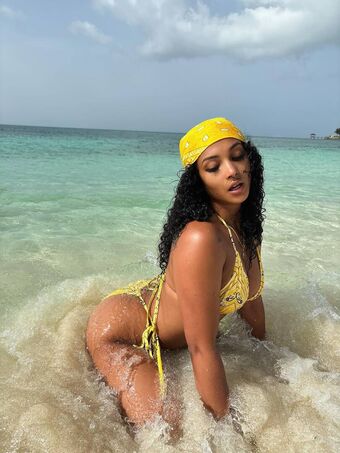 Kriz Голые слитые фото OnlyFans 6