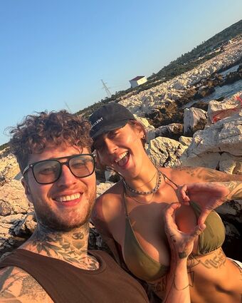 Kundosaki Голые слитые фото OnlyFans 2