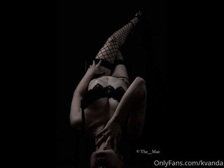 kvanda Голые слитые фото OnlyFans 5