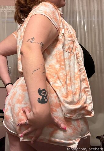 lacebeth Голые слитые фото OnlyFans 24