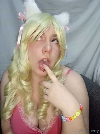 ladyraspberry Голые слитые фото OnlyFans 12
