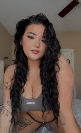 laneyfox Голые слитые фото OnlyFans 32