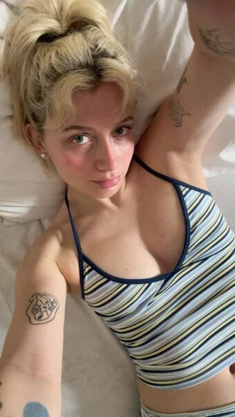 Lapannyyy Голые слитые фото OnlyFans 13