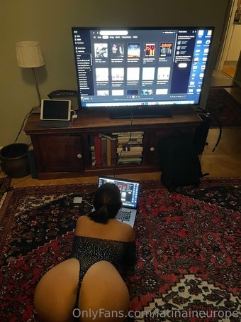 latinaineurope Голые слитые фото OnlyFans 1