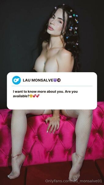 lausworld Голые слитые фото OnlyFans 22