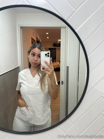 leablonde Голые слитые фото OnlyFans 9