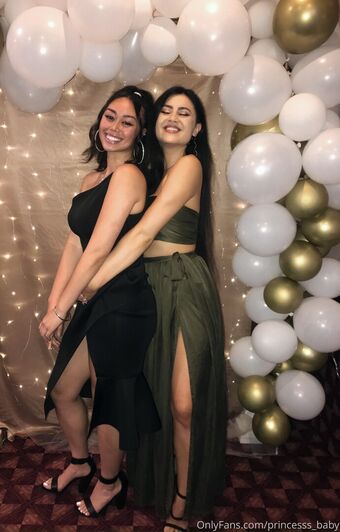 Leanettacoco Голые слитые фото OnlyFans 3