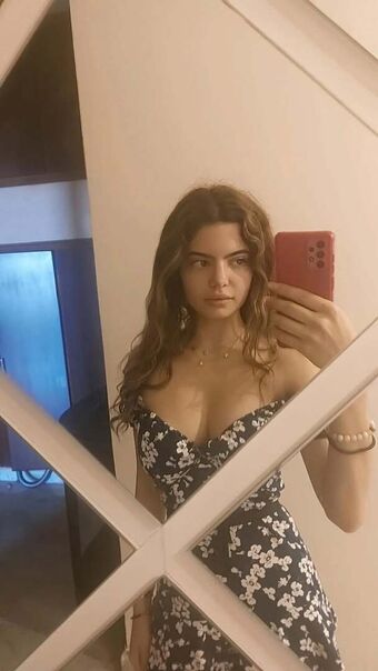 Lebanese Girls Голые слитые фото OnlyFans 74