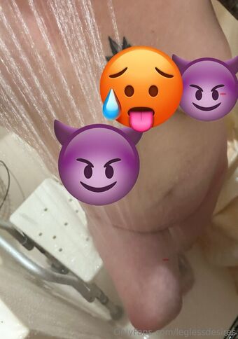leglessdesires Голые слитые фото OnlyFans 13