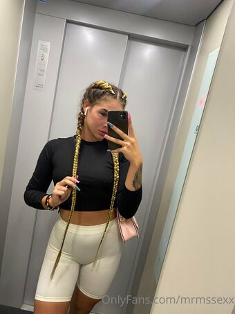 leilaaaahi Голые слитые фото OnlyFans 4