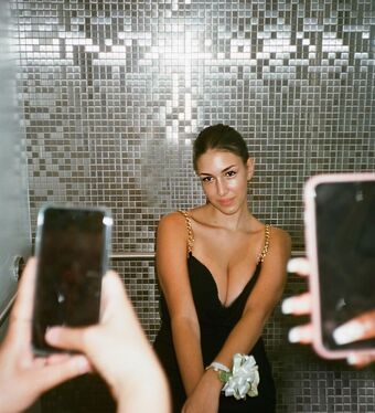 Leilani Azalea Голые слитые фото OnlyFans 37