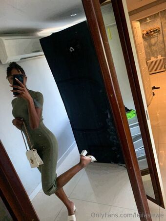 leilaswe Голые слитые фото OnlyFans 16