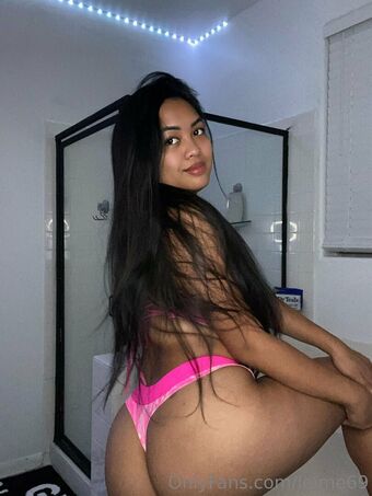 leime69 Голые слитые фото OnlyFans 48