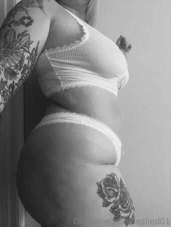 leslied01 Голые слитые фото OnlyFans 9