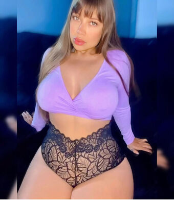 lessparra Голые слитые фото OnlyFans 6