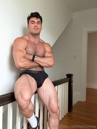 leviconely Голые слитые фото OnlyFans 1