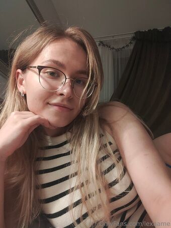lexaame Голые слитые фото OnlyFans 13