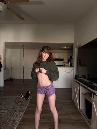 Lexbrielle Голые слитые фото OnlyFans 24
