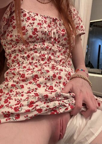 Lexibookout Голые слитые фото OnlyFans 4