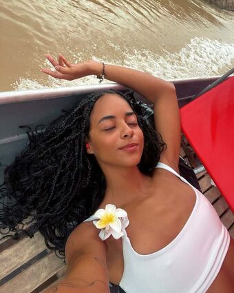 lightskin
