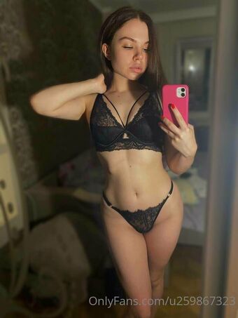 linalicky Голые слитые фото OnlyFans 1