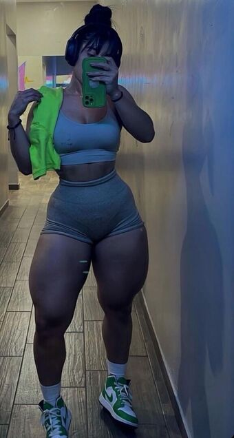 Linnnna Linnnna Голые слитые фото OnlyFans 3