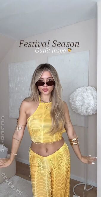 linuschka Голые слитые фото OnlyFans 50