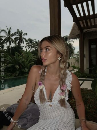 linuschka Голые слитые фото OnlyFans 55