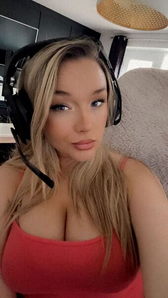 llannagg Голые слитые фото OnlyFans 48