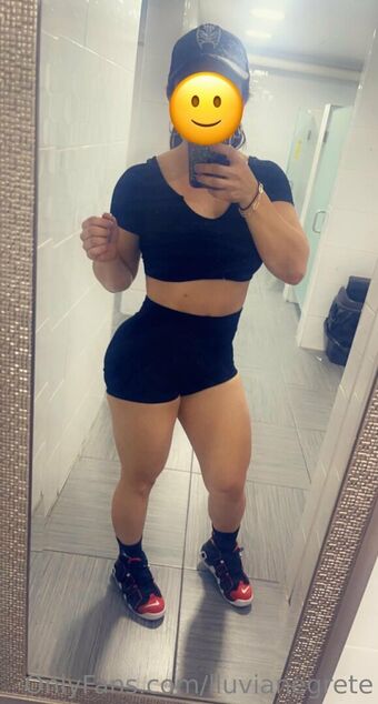 lluvianegrete Голые слитые фото OnlyFans 17