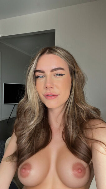 LNL's Social Media Influencer AI Fakes Mega