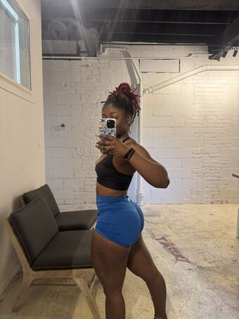 Locdbree Голые слитые фото OnlyFans 24