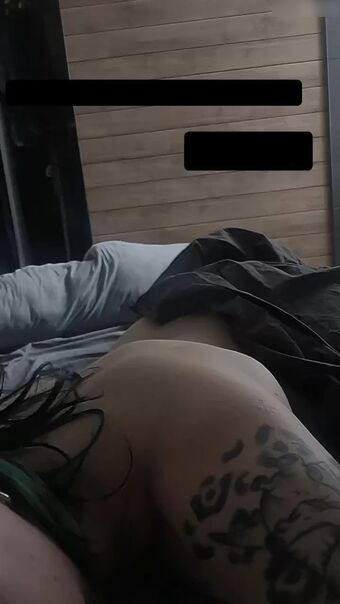 locolea Голые слитые фото OnlyFans 42