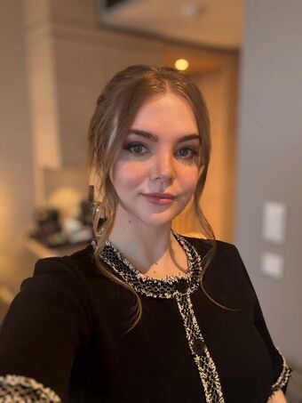 Loeya Голые слитые фото OnlyFans 11